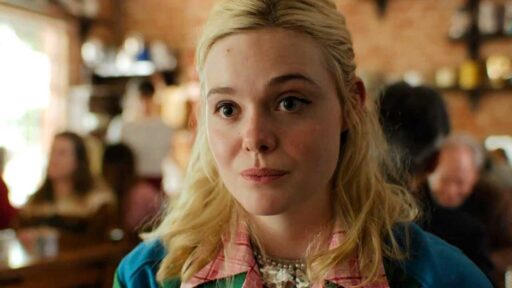 Elle Fanning em cena de Margo Está em Apuros, série da Apple TV