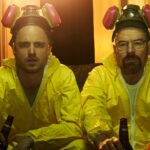 Aaron Paul e Bryan Cranston em Breaking Bad, série de Vince Gilligan