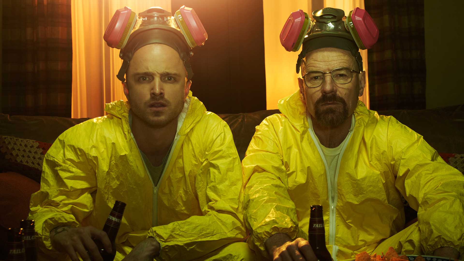 Aaron Paul e Bryan Cranston em Breaking Bad, série de Vince Gilligan
