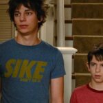Devon Bostick em Diário de um Banana 2 Rodrick é o Cara (2011)
