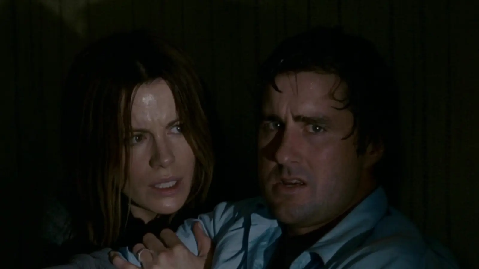 Luke Wilson e Kate Beckinsale em Temos Vagas (Vacancy, 2007)